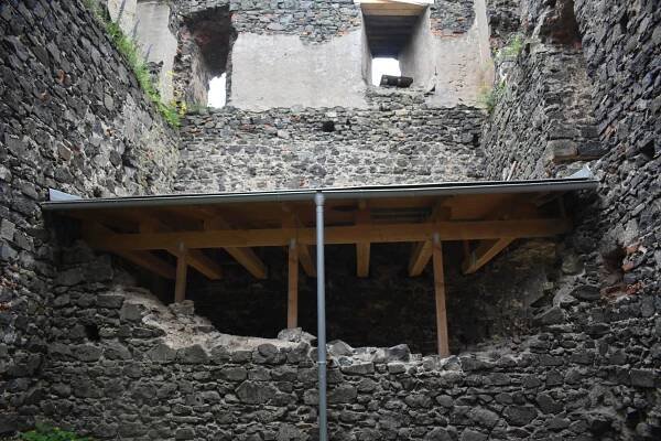 Hrad Egerberk (Lestkov) – www.kissak.cz