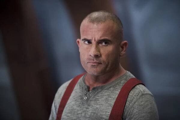 Legendy zítřka - Pilot, Part 2 - Z filmu - Dominic Purcell