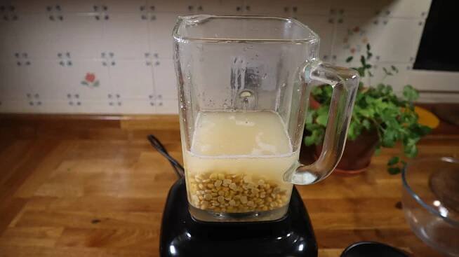 peas and water in a blender. 