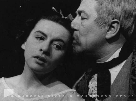 Ljuba Benešová - životopis | Národní divadlo moravskoslezské