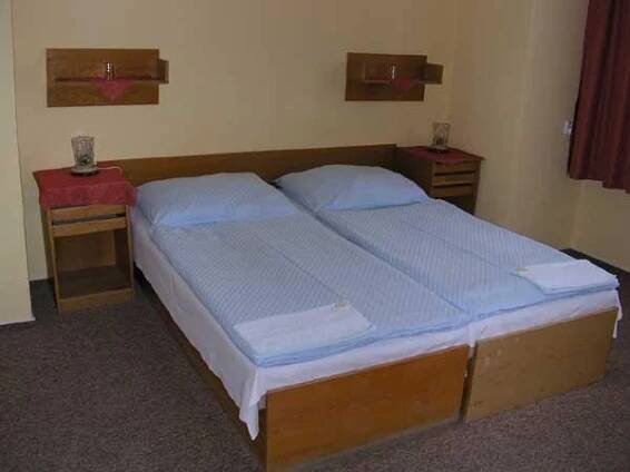 Hotelový dům Morava, Žďár nad Sázavou | Hotel.cz