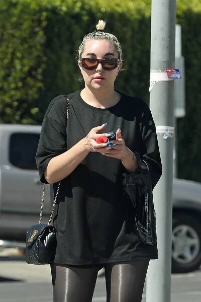 Amanda Bynes paparazzi photo