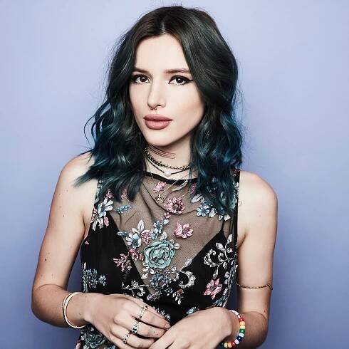 Bella Thorne Decided to Snapchat Her First-Ever Bikini Wax