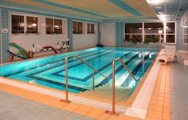 Hotel Ambra **** - Čtyřhvězdičkový hotel Ambra v Luhačovicích nabízí krásné ubytování, výborné jídlo a zábavu pro všechny