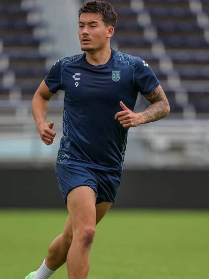 Adam Larsson (footballer)