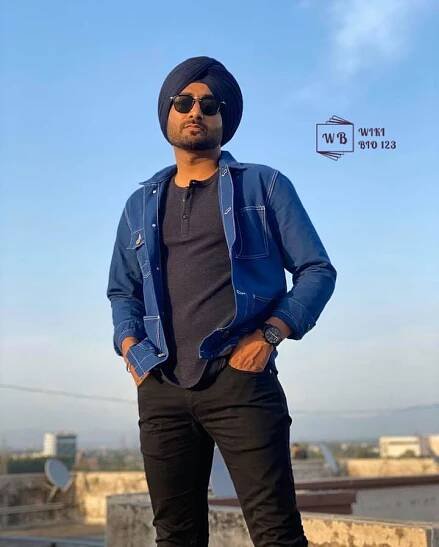 Ranjit Bawa wiki Bio Age Body Fitness Height Weight Hobby Family Girlfriend Education Career Achievements Awards Lifestyle & More