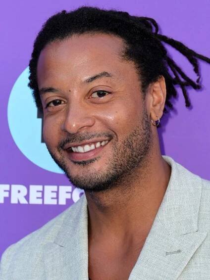 Brandon Jay McLaren - Actor