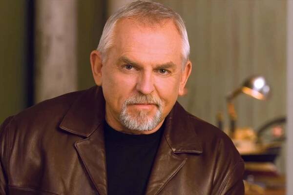 Speaker john Ratzenberger motivational and education keynotes