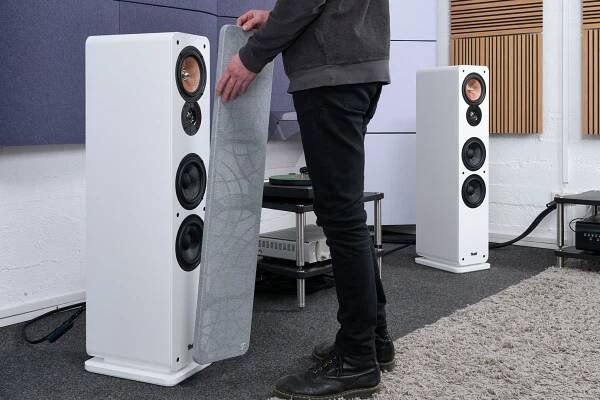 Teufel Ultima 40 MK4 Testsituation Abdeckung