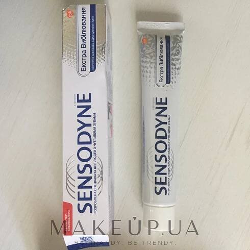 Sensodyne Whitening - Bělící zubní pasta | Makeup.cz