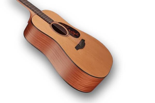 Indigo cy lakování Furch Guitars