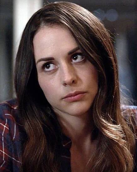Zuria Vega - Wikipedia