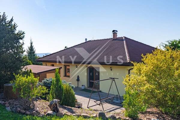 Prodej rodinného domu 5+1 - 218 m2, pozemek 1097 m2, Dobříš, okres Příbram | Reality.iDNES.cz 