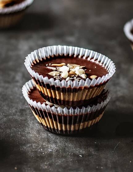 Recept: Čokoládové košíčky s arašídovým máslem