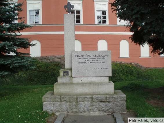 Pomník Obětem 1. a 2. světové války | Spolek pro vojenská pietní místa
