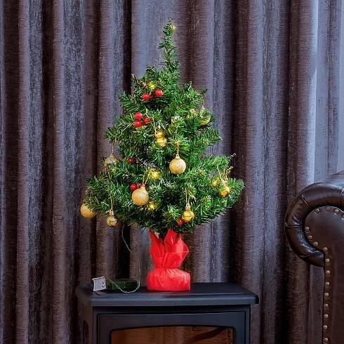Vánoční stromek 60 cm s LED lampami Bombkam s bobulemi Ostropestřec Stromek Vánoční Značka Homcom