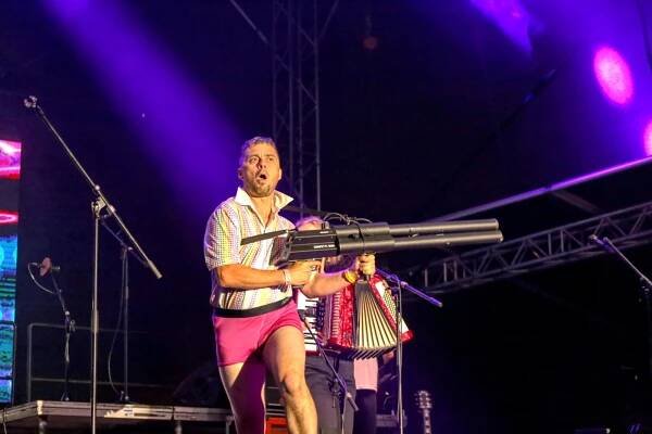 Fotoreportáž ze sobotního Lážo Plážo Festu zalitého sluncem a skvělou hudbou