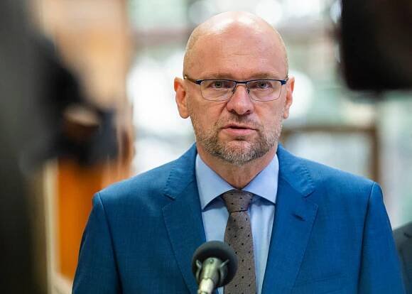 Spolupráca s SaS NIE JE definitívna, hovorí bývalý policajný prezident Hamran. Má záujem o post MINISTRA? | iStream.sk 