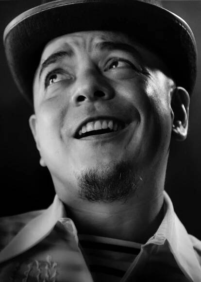 Michael Fallarme - Carlos Celdran: Livin' La Vida Imelda