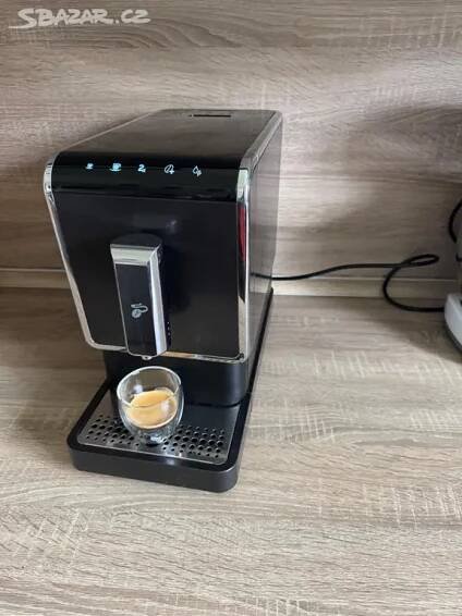 Kávovar tchibo espreto caffé, automatický kávovar