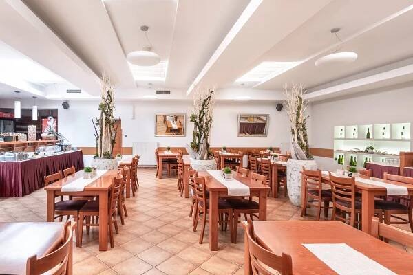 restaurace HOTEL TRIM