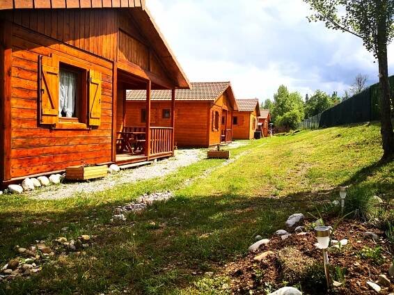 Découvrez en images le camping de la Motte Flottante près de Gap