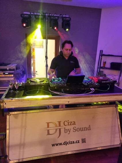 Katalog dodavatelů: Svatební dodavatel DJ CIZA | MaruBaru