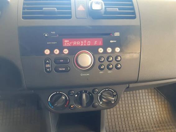 Suzuki Swift 1.3 i KLIMA