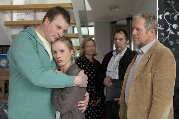 Paul Kemp – Alles kein Problem - Schwarz auf weiß - Z filmu - Holger Schober, Susanne Wuest, Michou Friesz, Wolf Bachofner, Harald Krassnitzer