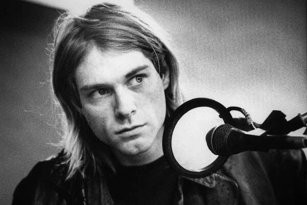 kurt cobain - online puzzle