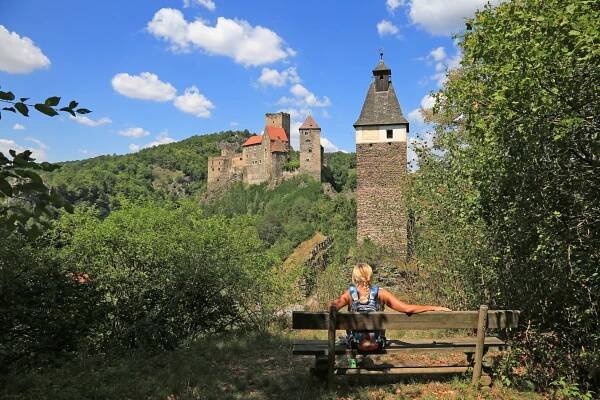 Datei:Burg Hardegg 2.jpg – Wikipedia