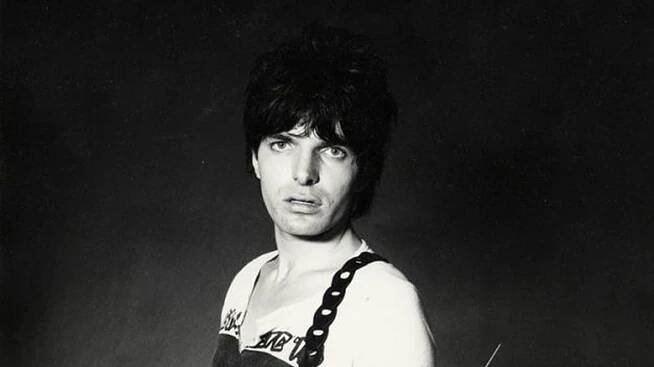 Zemřel Brian James, spoluzakladatel punkrockových The Damned - Novinky