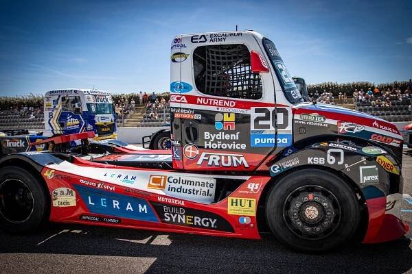 Nejdůležitější závod roku pro piloty Buggyra Academy France, které čeká domácí Nogaro | BUGGYRA Racing