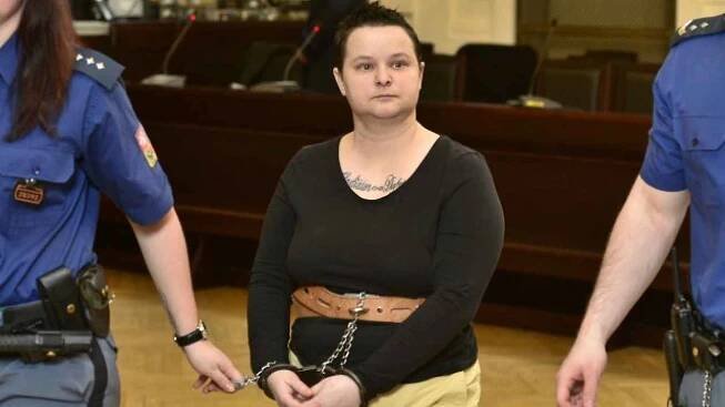 Vražedkyně z nákupního centra dostala 30 let, trpí útočným sadismem