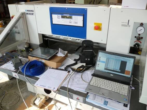 Řezačka papíru - oživování software - Programování PLC