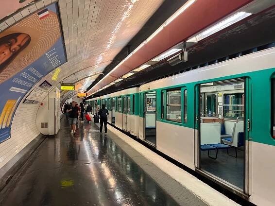 Gare d'Austerlitz (Paris Métro)