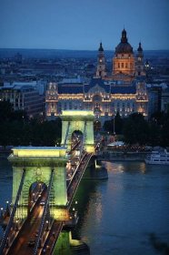 Súbor:Budapest Chain Bridge1.jpg – Wikipédia