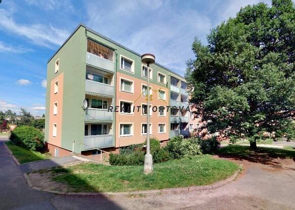 Husova, Nový Bor, okres Česká Lípa