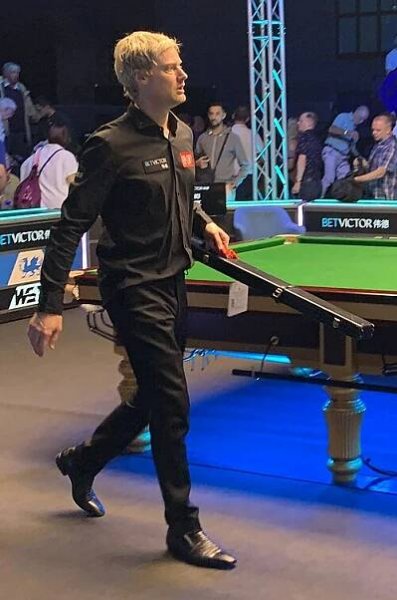 Neil Robertson - Wikipedia