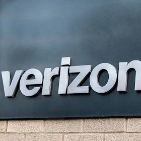 Verizon says it will have 5G service in five cities by the end of next year