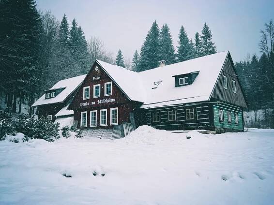 Bouda na Waldheimu – Dolní Mísečky