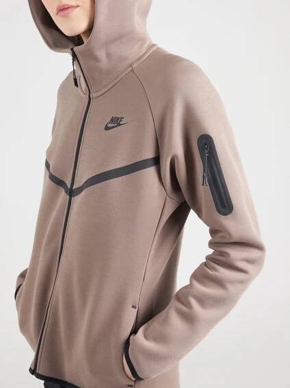 Nike Sportswear Mikina 'TECH FLEECE 2' – hnědá