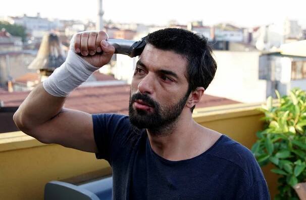 Bir Aşk İki Hayat - Z filmu - Engin Akyürek