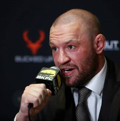Back in the pool? Conor McGregor demands UFC ‘call that big butt nurse’