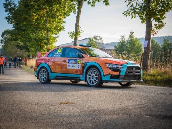 Trněný ovládl Rallye Klatovy, favorizovaný Pech do cíle nedojel