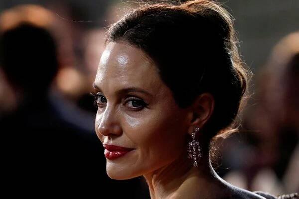 Angelina Jolie