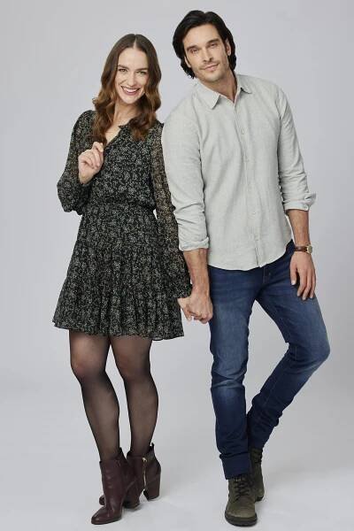Melanie Scrofano, Daniel di Tomasso - Welcome to Mama's - Promo