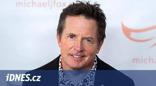 Michael J. Fox se zotavuje ze série zranění a ztráty matky. Optimismus neztrácí - iDNES.cz