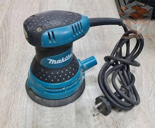 Excentrická bruska Makita