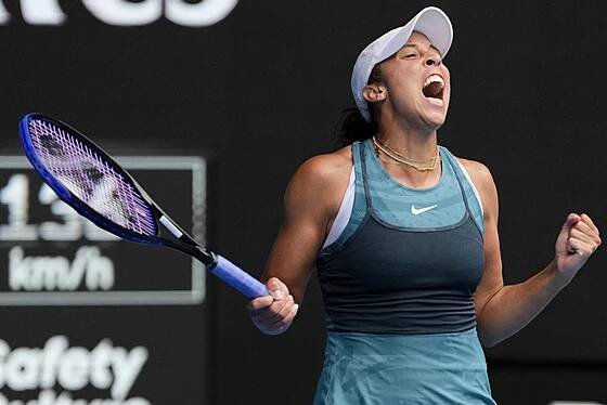 Madison Keysová se raduje po výhře ve čtvrtfinále Australian Open.